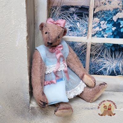 Bernie Bear "Mary"