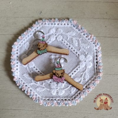 Miniatuur kinderkleerhangertjes met berenkopje – Kant-en-Klaar - set van 2
