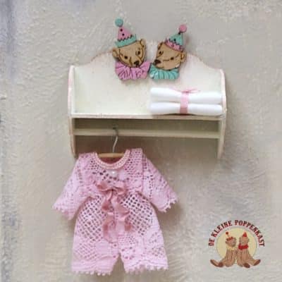 DIY zelfmaakpakket miniatuur kastje - met plankje en roede