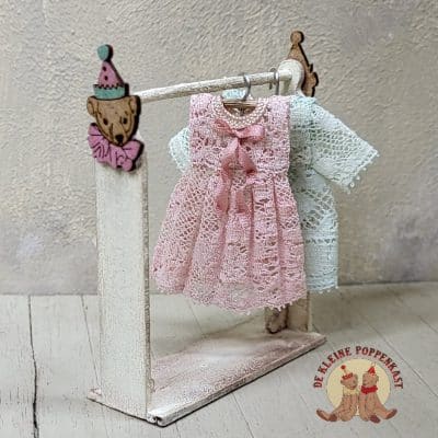 DIY zelfmaakpakket miniatuur kledingrekje