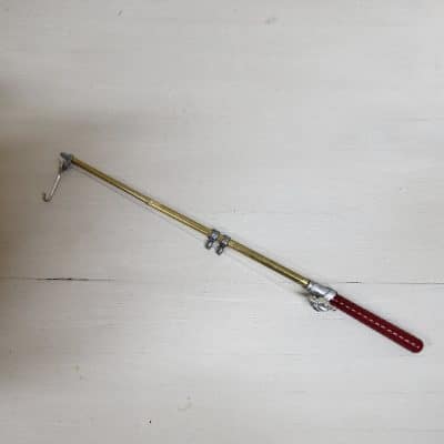Miniatuur vishengel met haak voor poppenhuis - 1:12